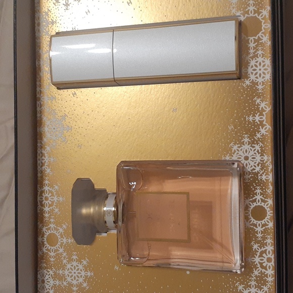 NEW ! CHANNEL Coco MADEMOISELLE parfum - Picture 3 of 4